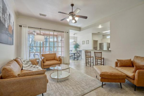 Woodlands 4 BR Cozy House w Direct Trail Access!